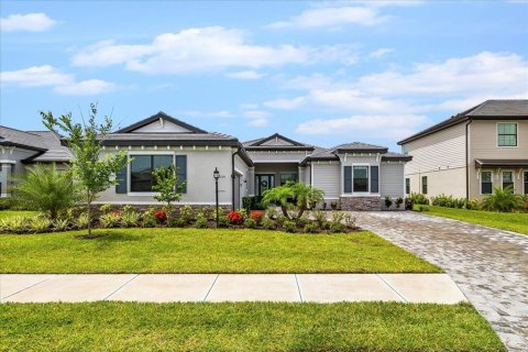 House in Bradenton, Florida 3 bedrooms, 260.03 sq.m. № 1816996 - photo 1