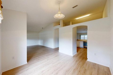 Villa ou maison à vendre à Palm Coast, Floride: 3 chambres, 151.43 m2 № 2318576 - photo 4