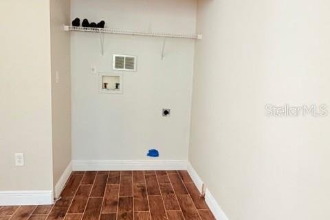 Condo in Tampa, Florida, 1 bedroom № 2218385 - photo 8