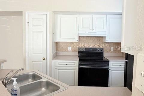 Condo in Tampa, Florida, 1 bedroom № 2218385 - photo 4