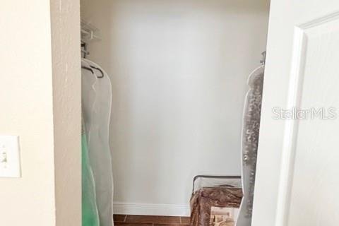 Condo in Tampa, Florida, 1 bedroom № 2218385 - photo 11