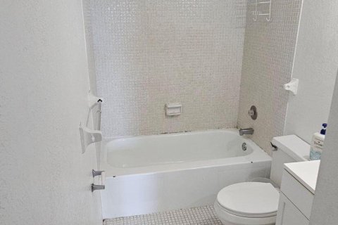Copropriété à louer à Lauderhill, Floride: 2 chambres, 90.3 m2 № 2261987 - photo 11