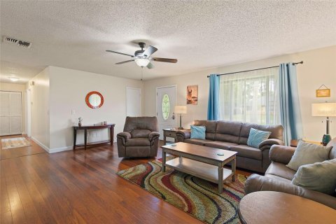 Villa ou maison à vendre à Edgewater, Floride: 3 chambres, 117.06 m2 № 1760541 - photo 4