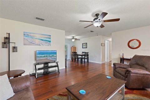 Villa ou maison à vendre à Edgewater, Floride: 3 chambres, 117.06 m2 № 1760541 - photo 8