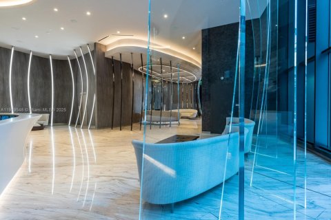 Condo in Miami, Florida, 1 bedroom  № 2052742 - photo 7