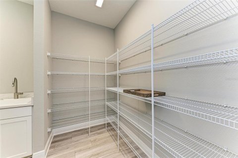 Купить виллу или дом в Сарасота, Флорида 8 комнат, 287.72м2, № 1872989 - фото 16
