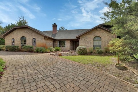 Villa ou maison à vendre à DeLand, Floride: 4 chambres, 260.13 m2 № 1869163 - photo 1