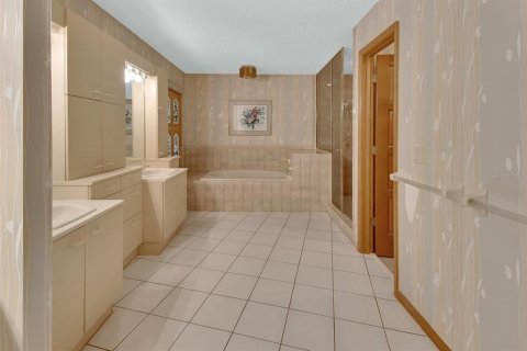 Villa ou maison à vendre à DeLand, Floride: 4 chambres, 260.13 m2 № 1869163 - photo 27