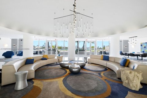 Condominio en venta en Miami Beach, Florida, 1 dormitorio, 79.15 m2 № 2032598 - foto 26