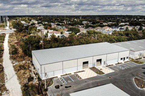 Propiedad comercial en alquiler en DeBary, Florida № 1813562 - foto 5