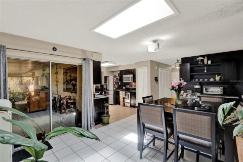 Casa en venta en Casselberry, Florida, 3 dormitorios, 146.6 m2 № 1736792 - foto 5