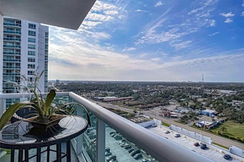 Condo in Daytona Beach, Florida, 3 bedrooms  № 2197348 - photo 15