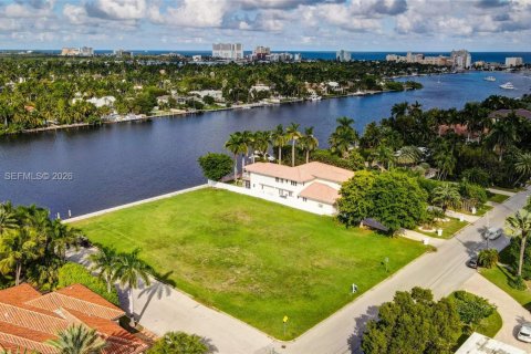 Terreno en venta en Hollywood, Florida № 1997939 - foto 8
