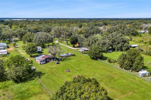 Villa ou maison à vendre à Lakeland, Floride: 2 chambres, 110.46 m2 № 2425927 - photo 20