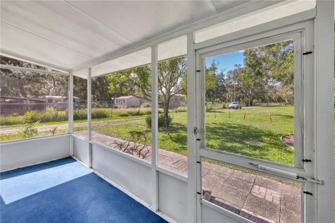 Villa ou maison à vendre à Lakeland, Floride: 2 chambres, 110.46 m2 № 2425927 - photo 4