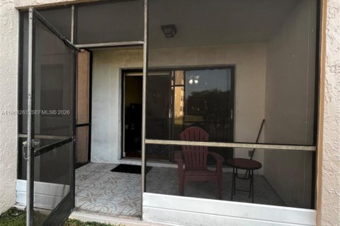 Copropriété à vendre à Sunrise, Floride: 1 chambre, 57.6 m2 № 2030658 - photo 12