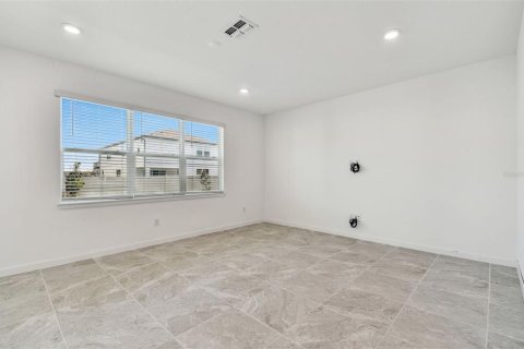 Casa en venta en Zephyrhills, Florida, 4 dormitorios, 223.15 m2 № 1301534 - foto 7
