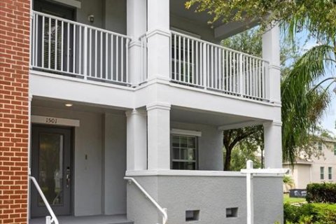 Adosado en venta en Tampa, Florida, 4 dormitorios, 206.8 m2 № 1851210 - foto 30