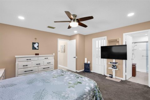 Condo in Ocala, Florida, 2 bedrooms  № 1907225 - photo 13