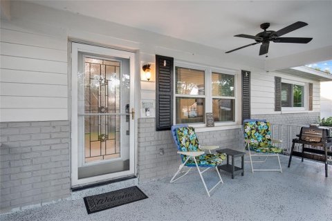 Condo in Ocala, Florida, 2 bedrooms  № 1907225 - photo 2