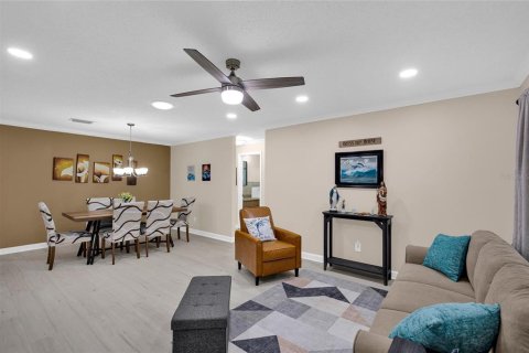Condo in Ocala, Florida, 2 bedrooms  № 1907225 - photo 3