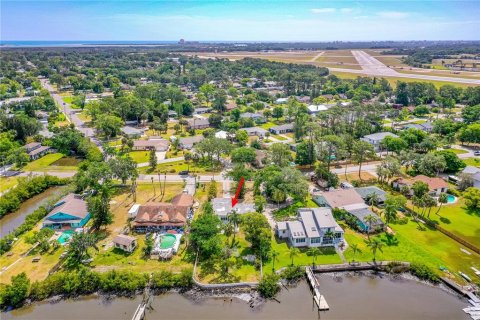 House in New Smyrna Beach, Florida 2 bedrooms, 106.84 sq.m. № 1687868 - photo 30