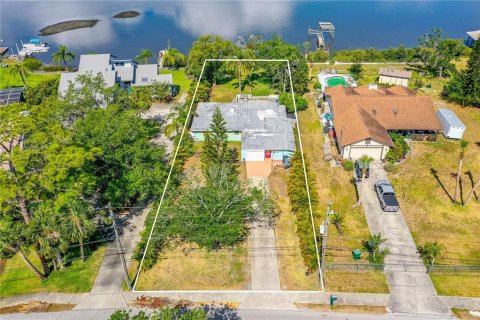 House in New Smyrna Beach, Florida 2 bedrooms, 106.84 sq.m. № 1687868 - photo 24