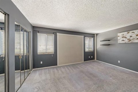 Touwnhouse à vendre à Tampa, Floride: 3 chambres, 122.07 m2 № 1919430 - photo 16