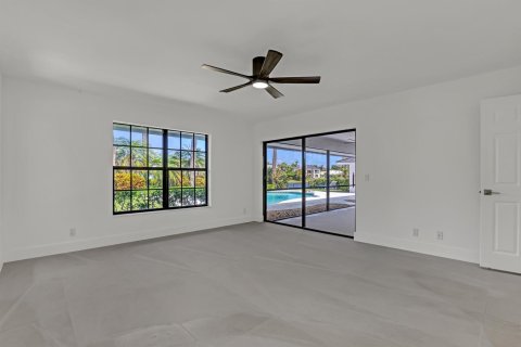House in Jupiter, Florida 4 bedrooms, 250.84 sq.m. № 2180282 - photo 26