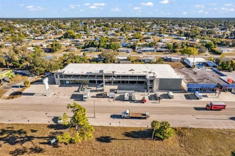 Immobilier commercial à louer à Port Charlotte, Floride № 1883877 - photo 8
