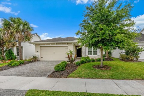 House in Port Orange, Florida 4 bedrooms, 186.08 sq.m. № 2200799