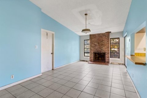 House in Kissimmee, Florida 4 bedrooms, 157.84 sq.m. № 1899410 - photo 16