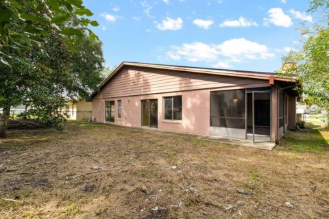 House in Kissimmee, Florida 4 bedrooms, 157.84 sq.m. № 1899410 - photo 29