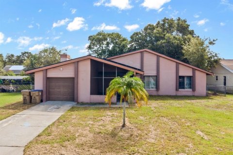 House in Kissimmee, Florida 4 bedrooms, 157.84 sq.m. № 1899410 - photo 2