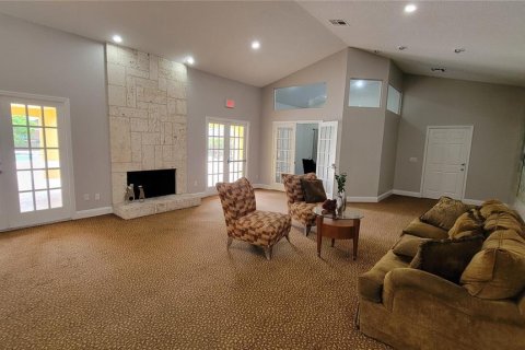 Condo in Orlando, Florida, 2 bedrooms  № 2212273 - photo 22