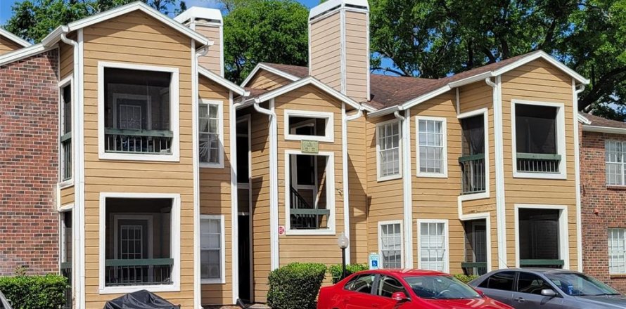 Condo in Orlando, Florida, 2 bedrooms  № 2212273