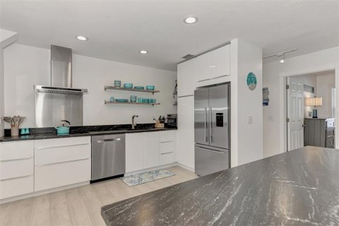 Casa en alquiler en Sarasota, Florida, 3 dormitorios, 209.87 m2 № 803744 - foto 19
