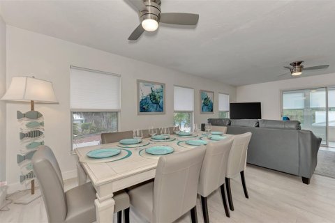 Casa en alquiler en Sarasota, Florida, 3 dormitorios, 209.87 m2 № 803744 - foto 14