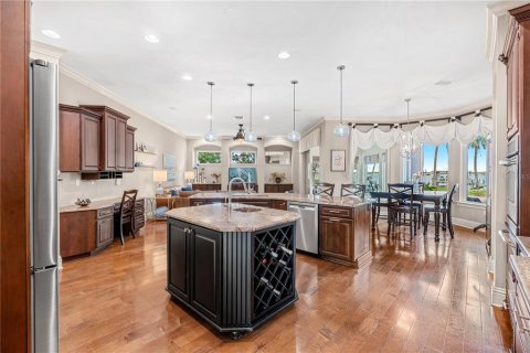 House in Merrit Island, Florida 6 bedrooms, 514.21 sq.m. № 1818971 - photo 12