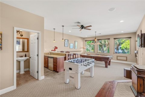 House in Merrit Island, Florida 6 bedrooms, 514.21 sq.m. № 1818971 - photo 27