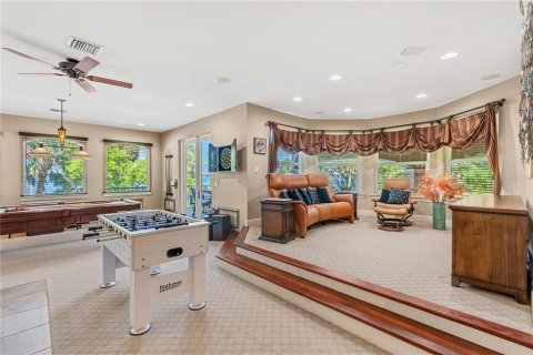 House in Merrit Island, Florida 6 bedrooms, 514.21 sq.m. № 1818971 - photo 26