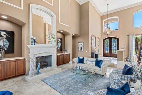 House in Merrit Island, Florida 6 bedrooms, 514.21 sq.m. № 1818971 - photo 19