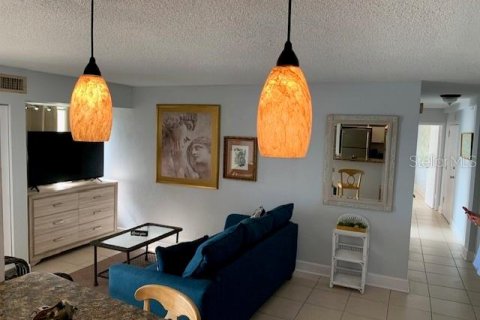 Condominio en venta en Saint Petersburg, Florida, 2 dormitorios, 82.4 m2 № 1918775 - foto 3