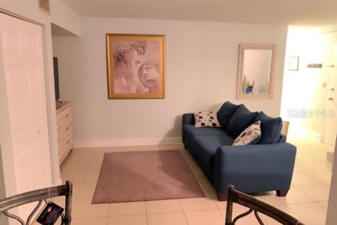 Condominio en venta en Saint Petersburg, Florida, 2 dormitorios, 82.4 m2 № 1918775 - foto 13