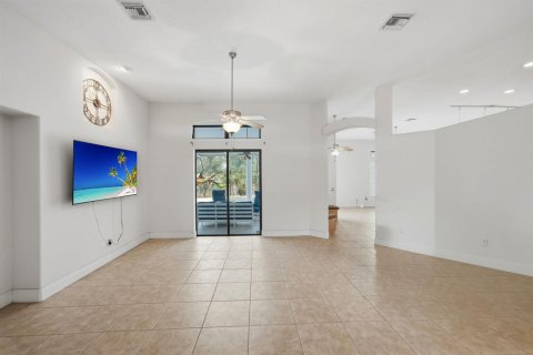 Casa en venta en St. Lucie, Florida, 3 dormitorios, 274.8 m2 № 2385332 - foto 23