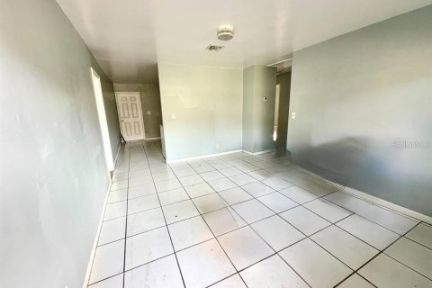 Villa ou maison à louer à Fort Lauderdale, Floride: 2 chambres, 144.74 m2 № 2433283 - photo 3