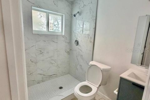 Villa ou maison à louer à Fort Lauderdale, Floride: 2 chambres, 144.74 m2 № 2433283 - photo 5
