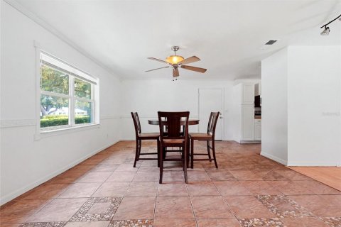 Villa ou maison à vendre à Gainesville, Floride: 3 chambres, 134.99 m2 № 2316589 - photo 4