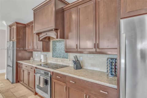 Propiedad comercial en venta en Marathon, Florida, 1133.22 m2 № 1998858 - foto 27