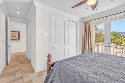 Propiedad comercial en venta en Marathon, Florida, 1133.22 m2 № 1998858 - foto 14